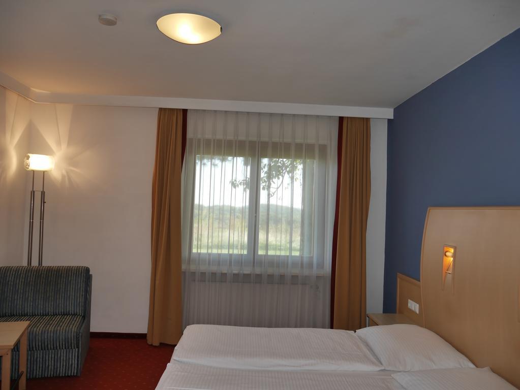 Hotel Garni Höchschmied Lassnitzhoehe Exterior foto